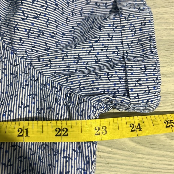 Abercrombie & Fitch muscle shirt - Picture 7 of 8